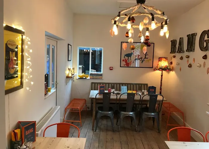 Bang In Wells Bed & Breakfast